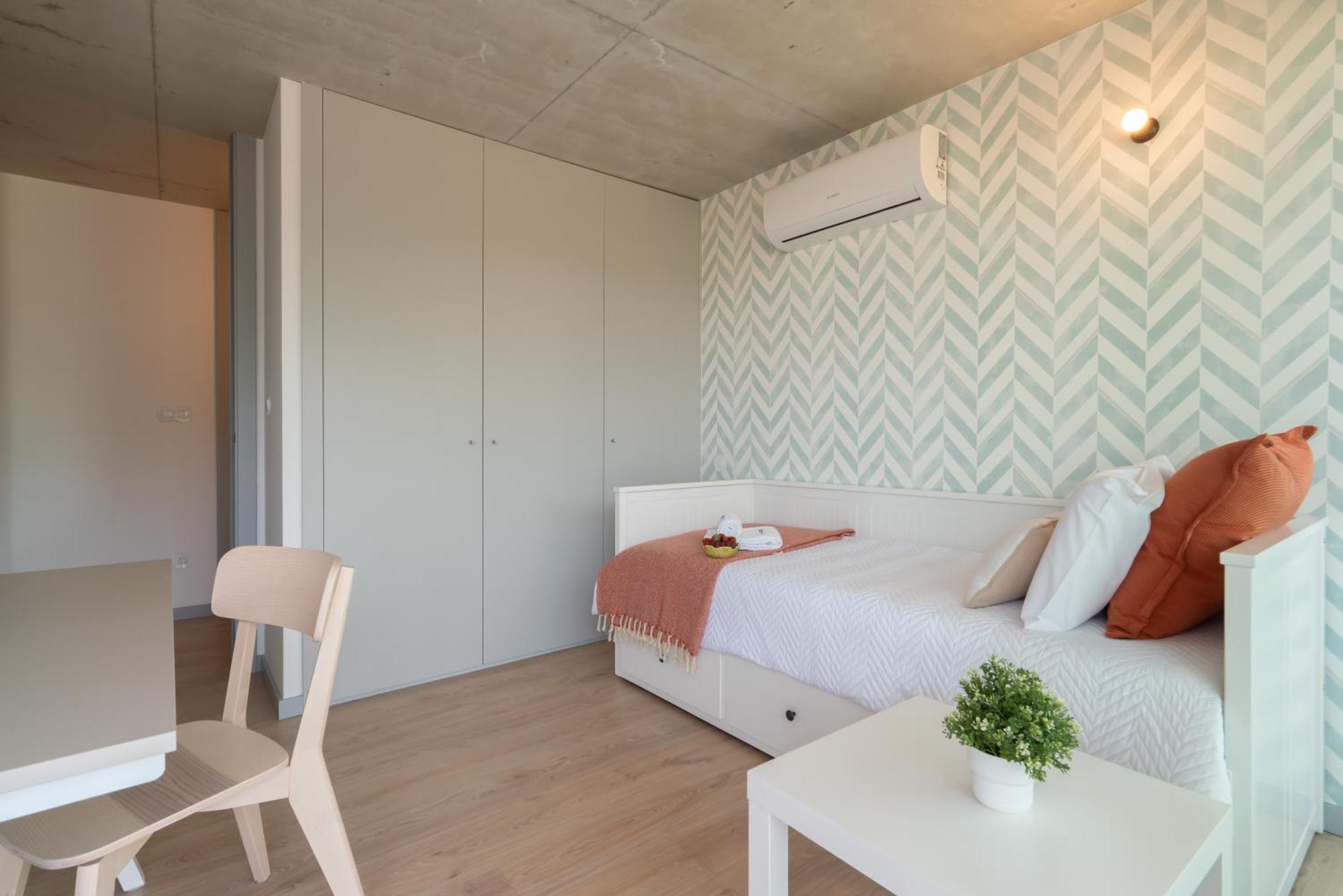 Host Wise - Luxurious Impressive Apartment - Balcony And Pool Vila Nova de Gaia Room photo