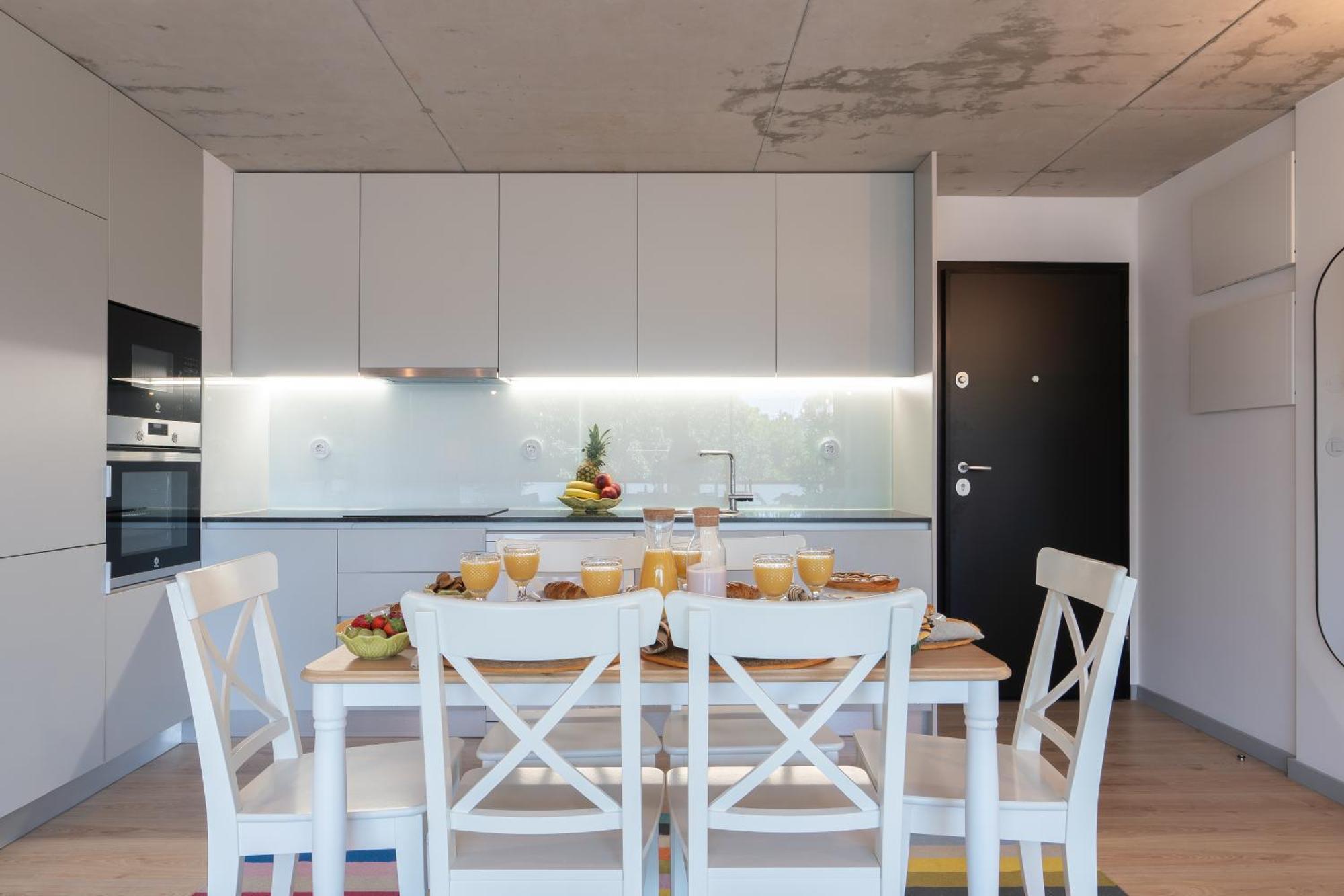 Host Wise - Luxurious Impressive Apartment - Balcony And Pool Vila Nova de Gaia Room photo