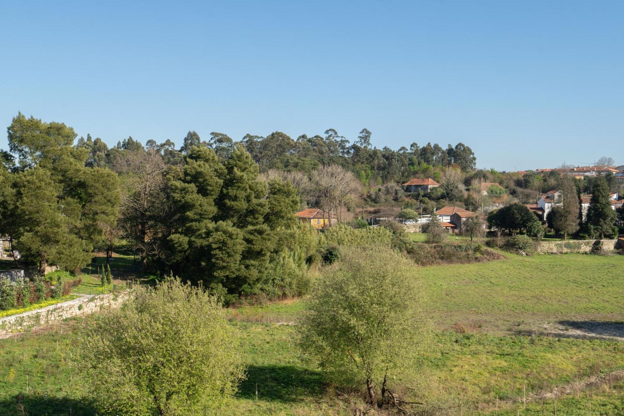 Host Wise - Luxurious Impressive Apartment - Balcony And Pool Vila Nova de Gaia Room photo
